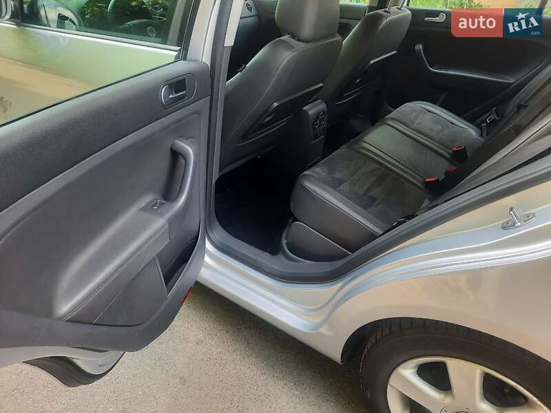 Хетчбек Volkswagen Golf Plus 2008 в Києві