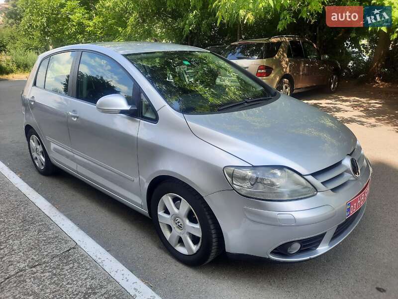 Хетчбек Volkswagen Golf Plus 2008 в Києві