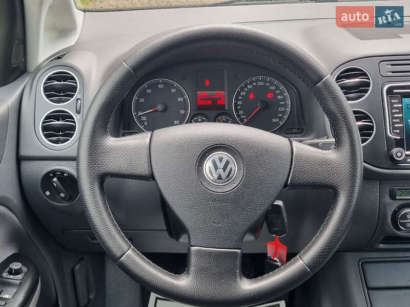 Хэтчбек Volkswagen Golf Plus 2005 в Львове