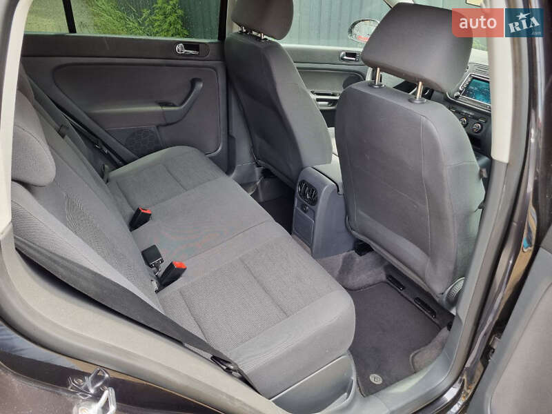 Хэтчбек Volkswagen Golf Plus 2005 в Львове