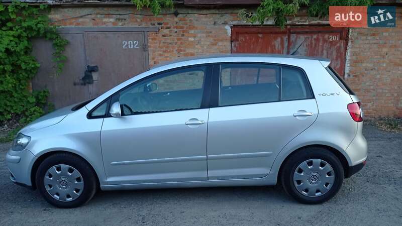 Хэтчбек Volkswagen Golf Plus 2007 в Миргороде
