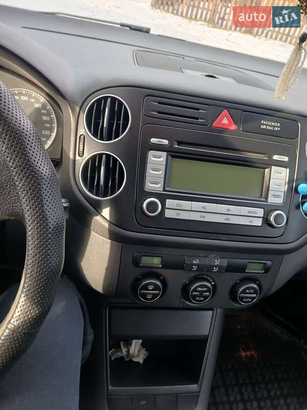 Хэтчбек Volkswagen Golf Plus 2006 в Берегомете