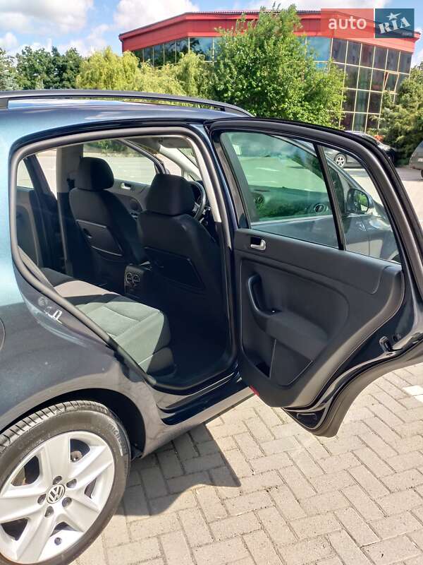 Хэтчбек Volkswagen Golf Plus 2009 в Харькове