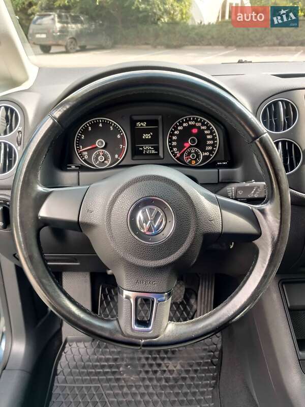 Хэтчбек Volkswagen Golf Plus 2009 в Харькове