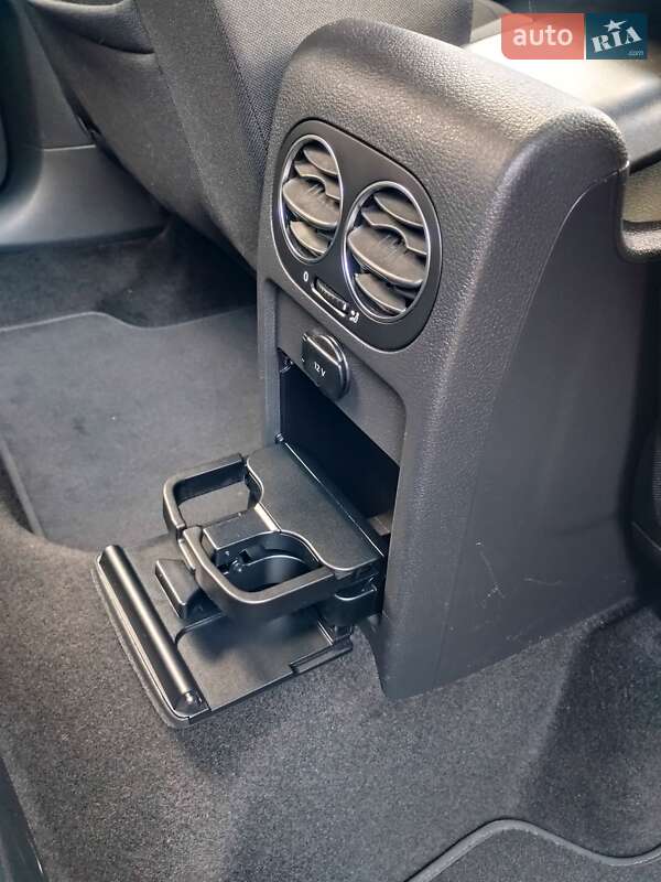 Хэтчбек Volkswagen Golf Plus 2009 в Харькове