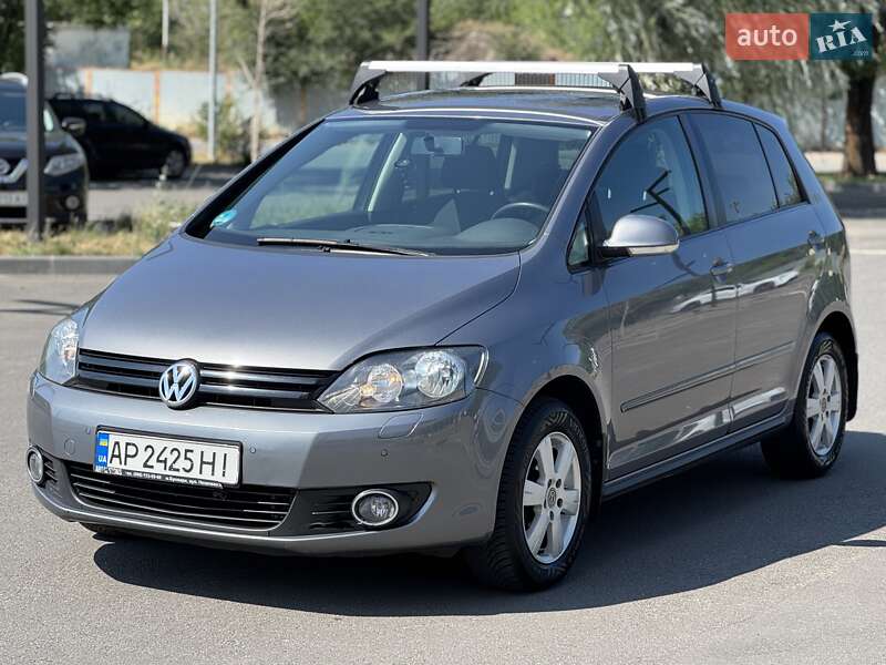 Хэтчбек Volkswagen Golf Plus 2010 в Днепре