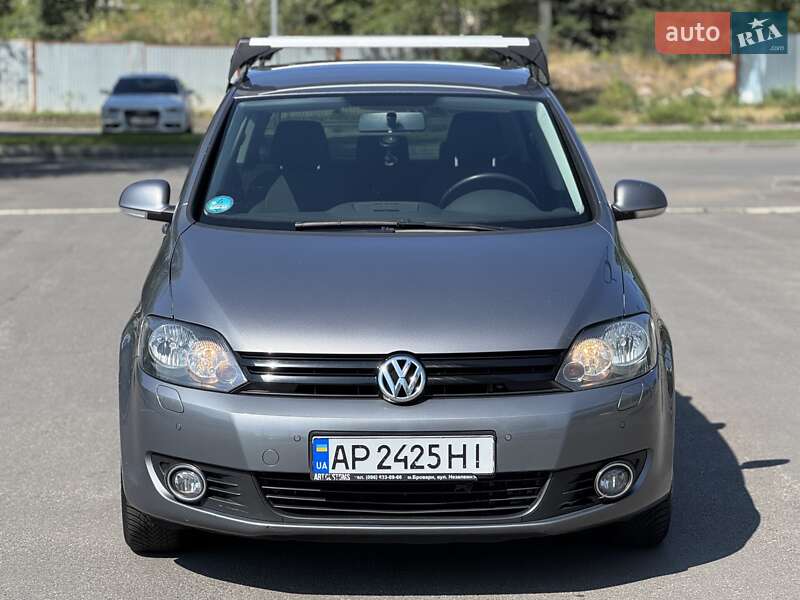 Хэтчбек Volkswagen Golf Plus 2010 в Днепре
