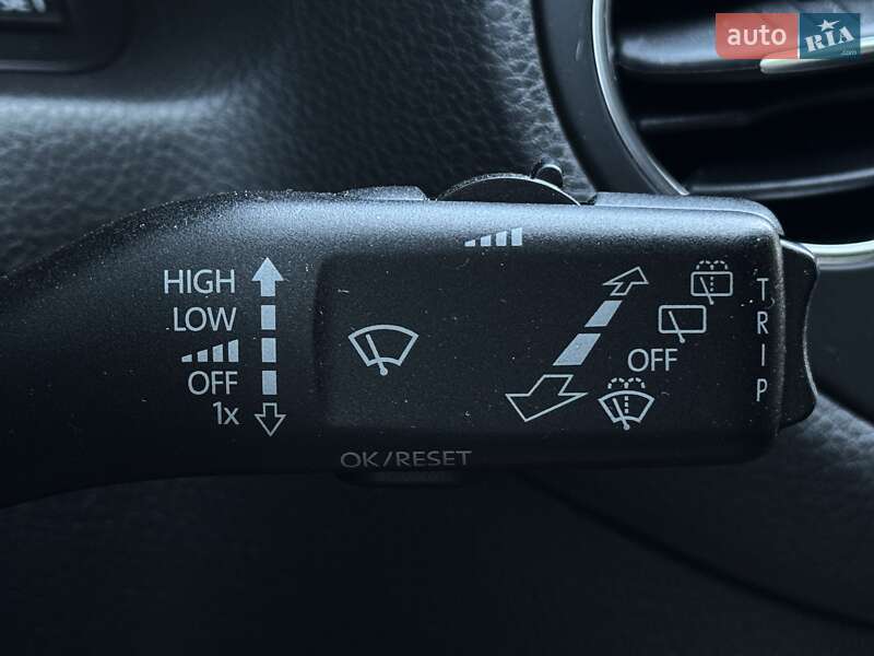 Хэтчбек Volkswagen Golf Plus 2010 в Днепре