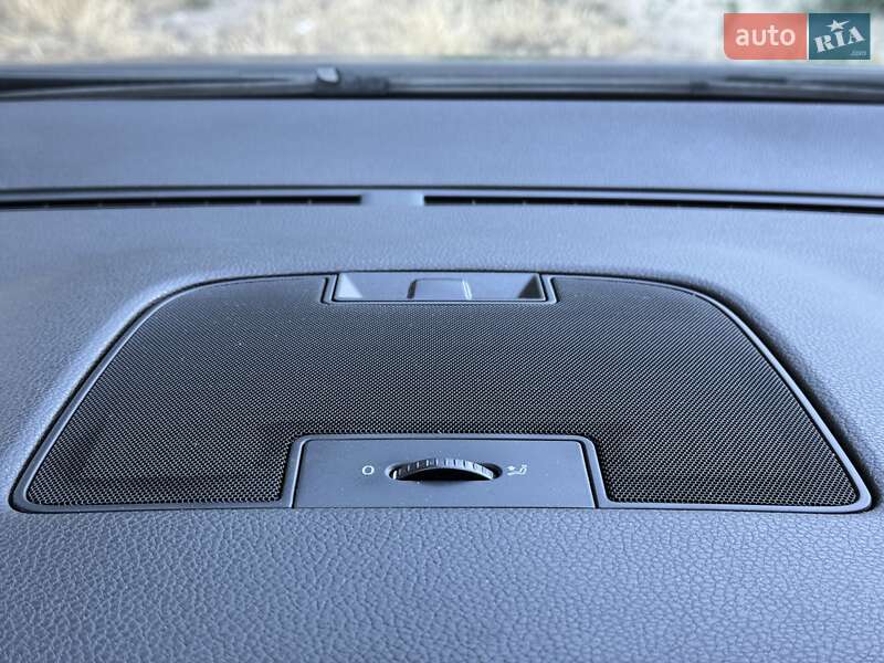 Хэтчбек Volkswagen Golf Plus 2010 в Днепре