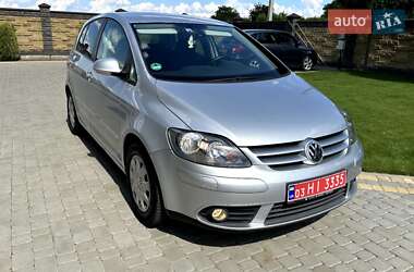 Хэтчбек Volkswagen Golf Plus 2008 в Луцке