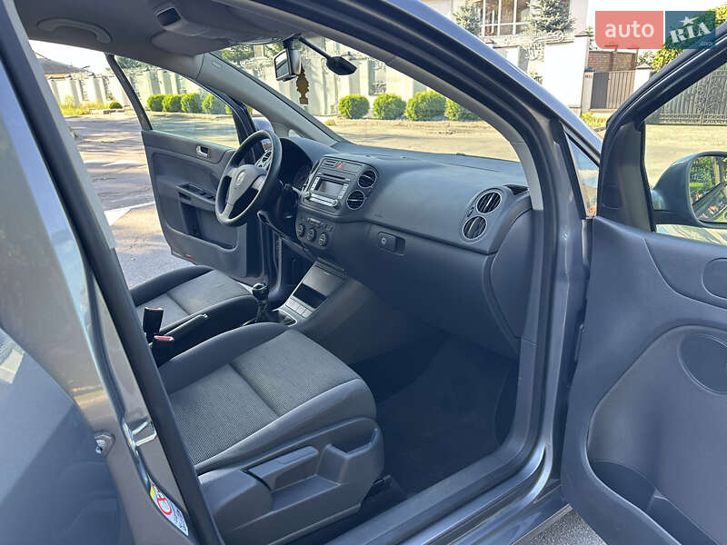 Хэтчбек Volkswagen Golf Plus 2009 в Виннице