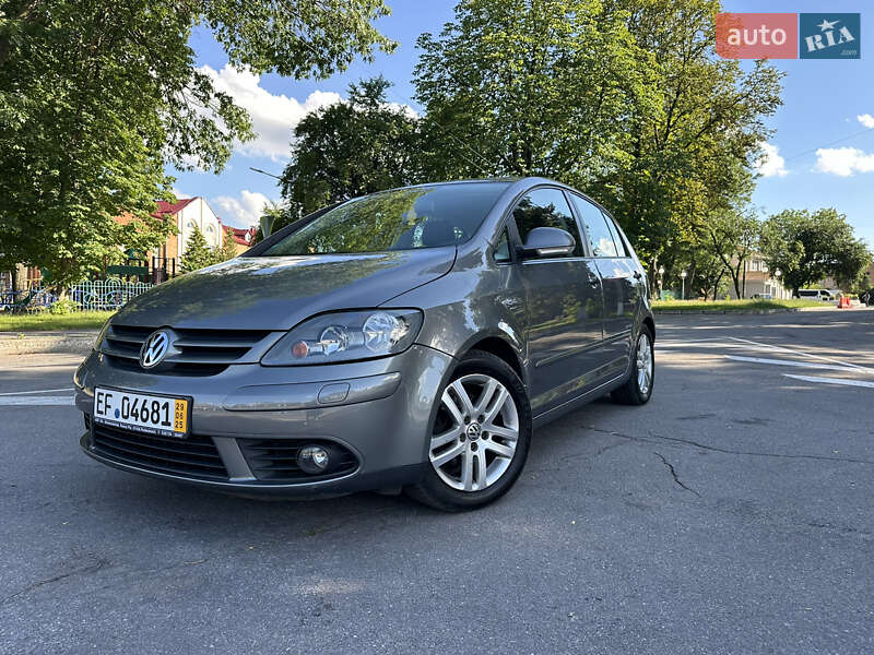 Хэтчбек Volkswagen Golf Plus 2009 в Виннице