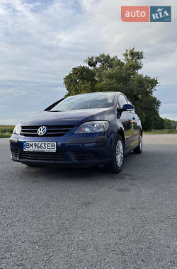 Хэтчбек Volkswagen Golf Plus 2005 в Ромнах