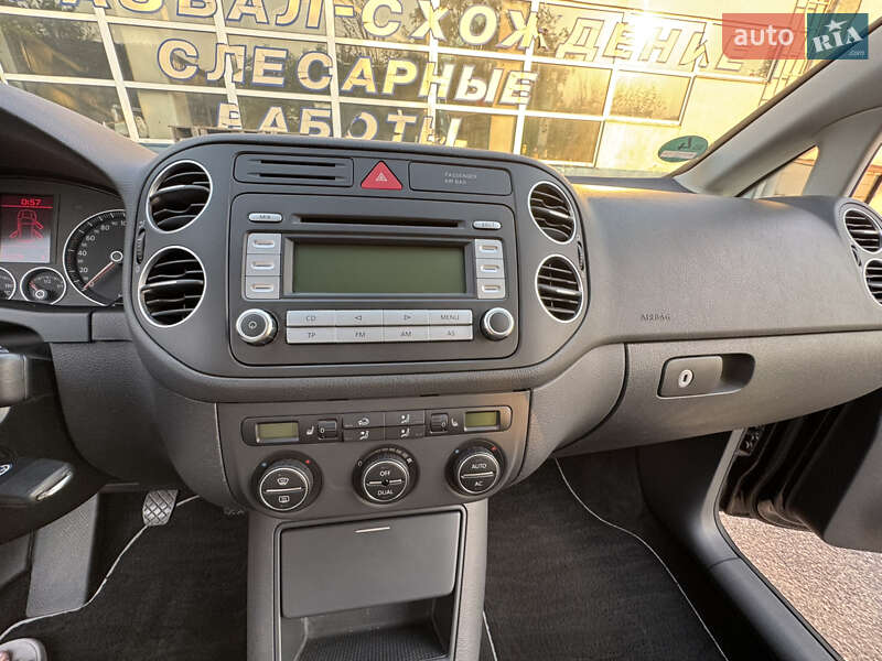 Хетчбек Volkswagen Golf Plus 2008 в Запоріжжі