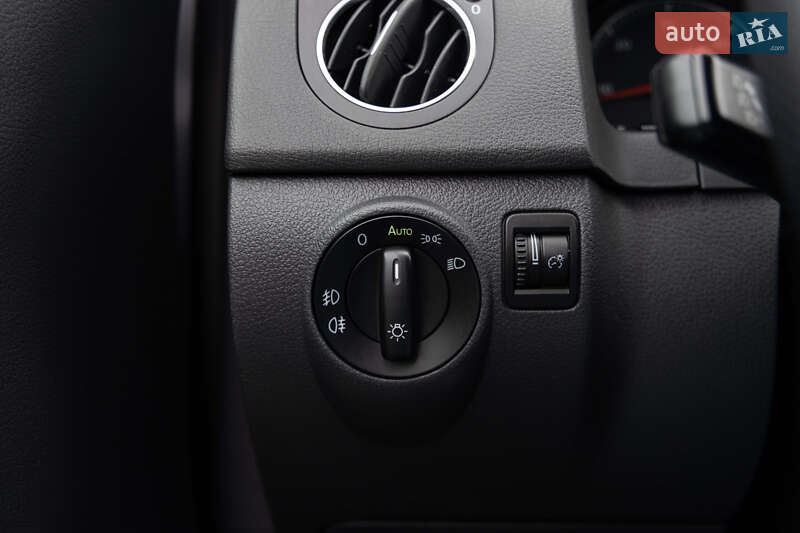 Хэтчбек Volkswagen Golf Plus 2008 в Луцке фото 20 Хэтчбек Volkswagen Golf Plus 2008 в Луцке