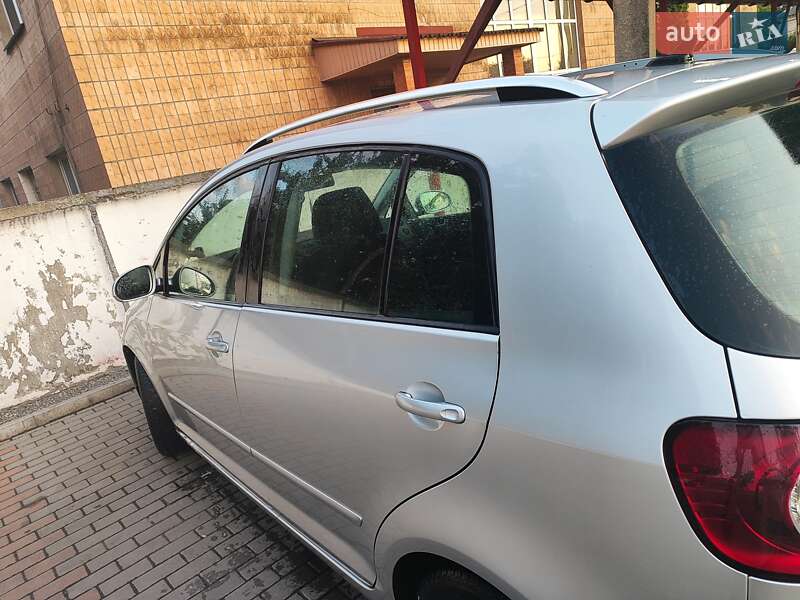 Хетчбек Volkswagen Golf Plus 2009 в Білій Церкві
