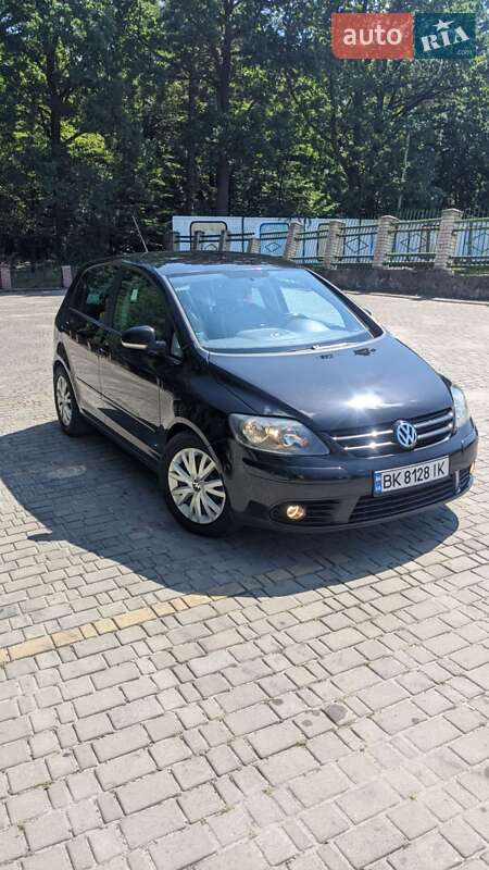 Хетчбек Volkswagen Golf Plus 2007 в Володимирці фото 13 Хетчбек Volkswagen Golf Plus 2007 в Володимирці