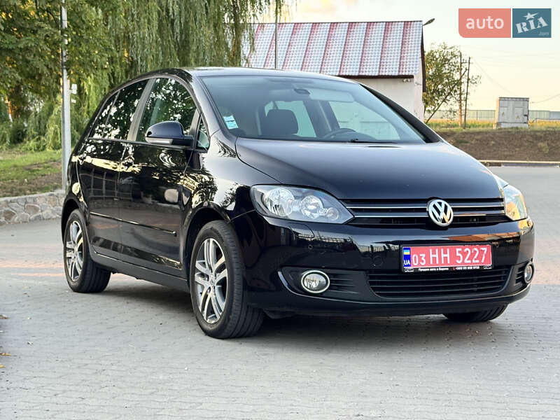 Хетчбек Volkswagen Golf Plus 2010 в Великій Багачці