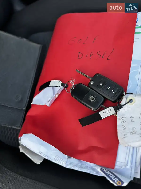 Хетчбек Volkswagen Golf Plus 2010 в Великій Багачці документ