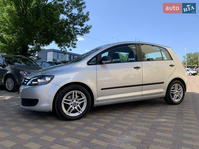 Хетчбек Volkswagen Golf Plus 2010 в Рівному фото 9 Хетчбек Volkswagen Golf Plus 2010 в Рівному