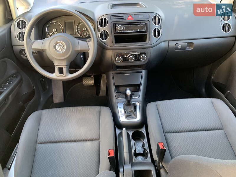 Хетчбек Volkswagen Golf Plus 2010 в Рівному фото 24 Хетчбек Volkswagen Golf Plus 2010 в Рівному