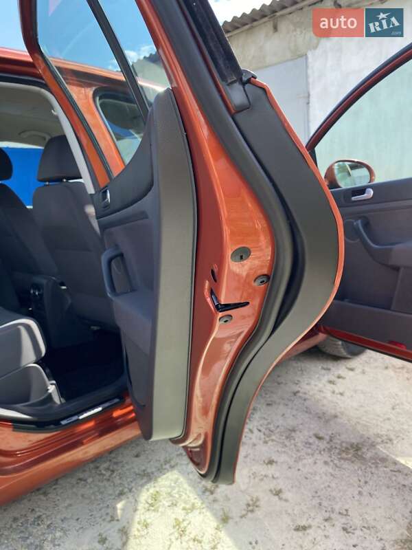 Хетчбек Volkswagen Golf Plus 2006 в Івано-Франківську