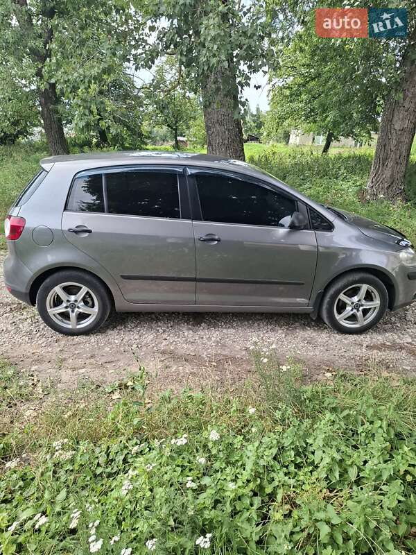 Хетчбек Volkswagen Golf Plus 2007 в Тернополі
