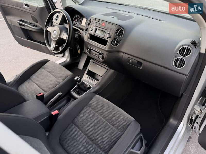 Хетчбек Volkswagen Golf Plus 2011 в Чернівцях