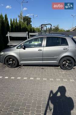 Хетчбек Volkswagen Golf Plus 2008 в Коростені