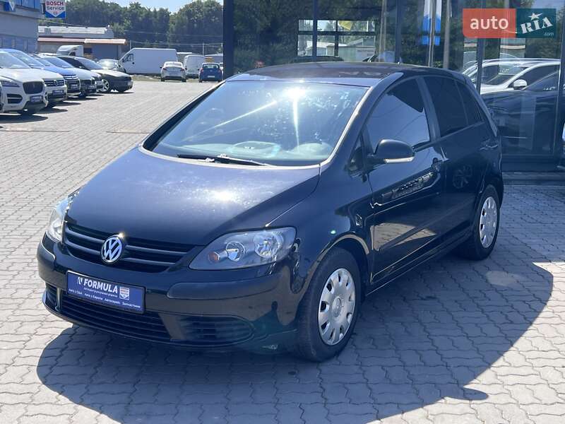 Хетчбек Volkswagen Golf Plus 2006 в Нововолинську