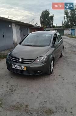 Хетчбек Volkswagen Golf Plus 2006 в Нетішині