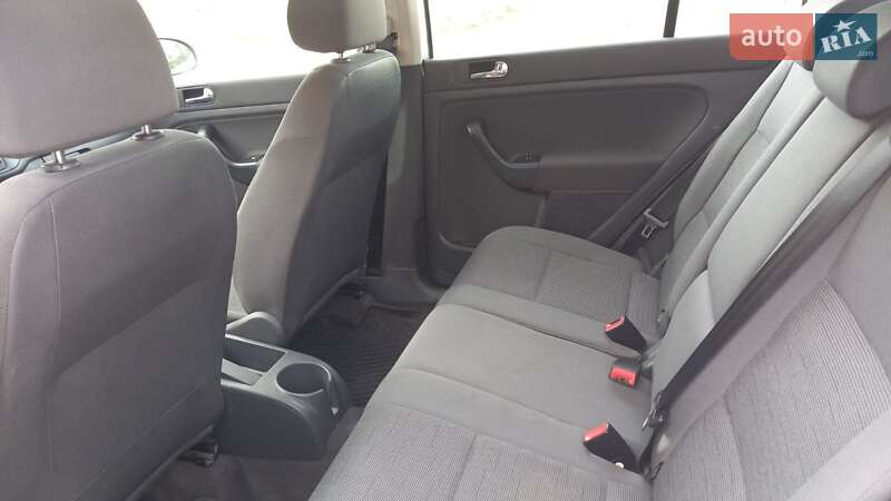 Хетчбек Volkswagen Golf Plus 2005 в Зборові