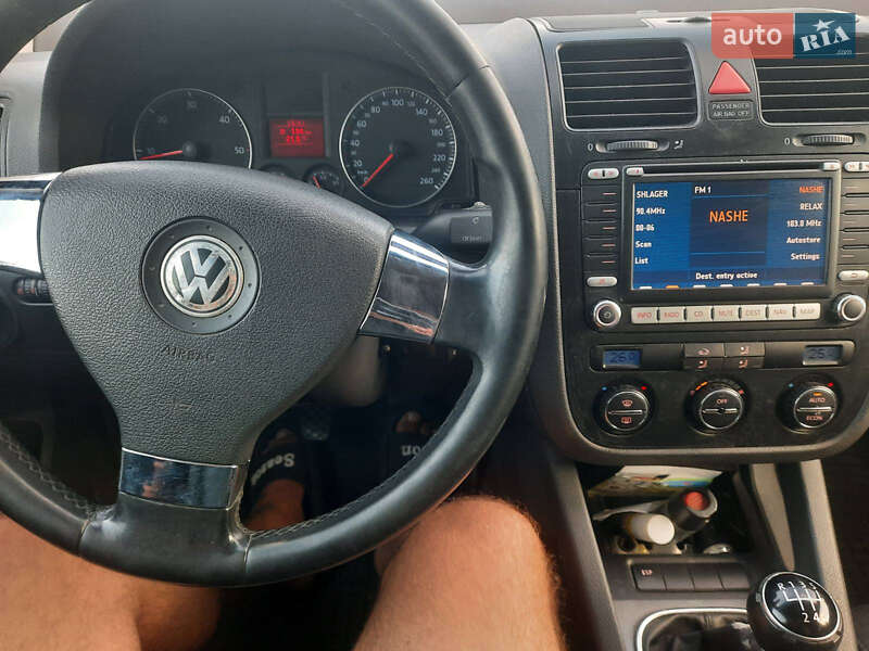 Хэтчбек Volkswagen Golf Plus 2006 в Костополе