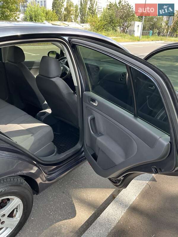 Хэтчбек Volkswagen Golf Plus 2007 в Киеве фото 8 Хэтчбек Volkswagen Golf Plus 2007 в Киеве