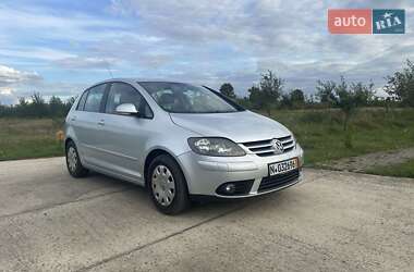 Хэтчбек Volkswagen Golf Plus 2006 в Сарнах