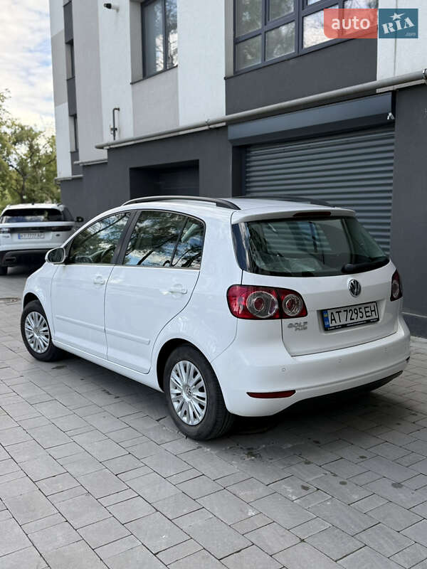 Хэтчбек Volkswagen Golf Plus 2009 в Ивано-Франковске