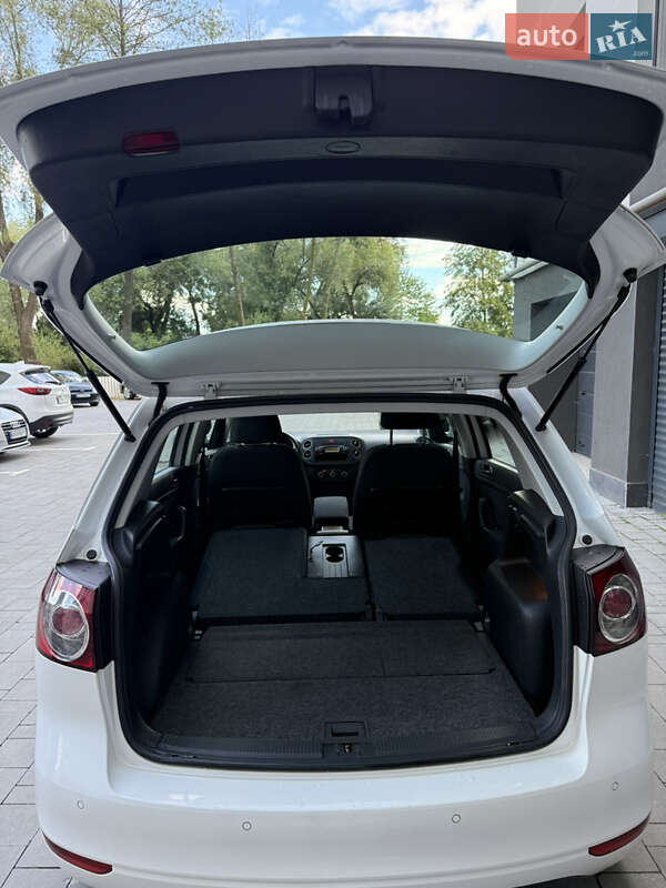 Хэтчбек Volkswagen Golf Plus 2009 в Ивано-Франковске