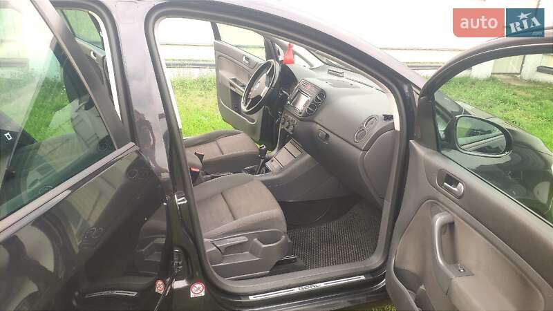 Хэтчбек Volkswagen Golf Plus 2006 в Киеве фото 2 Хэтчбек Volkswagen Golf Plus 2006 в Киеве