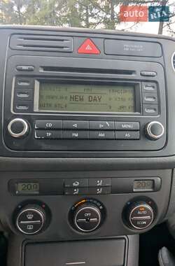 Хэтчбек Volkswagen Golf Plus 2005 в 
