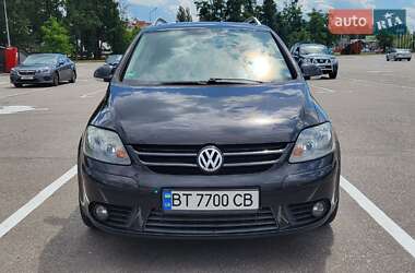 Хэтчбек Volkswagen Golf Plus 2008 в Шостке
