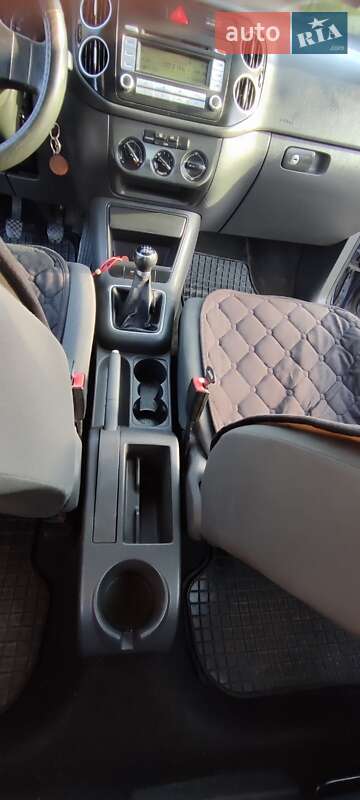 Хэтчбек Volkswagen Golf Plus 2006 в Ахтырке фото 24 Хэтчбек Volkswagen Golf Plus 2006 в Ахтырке