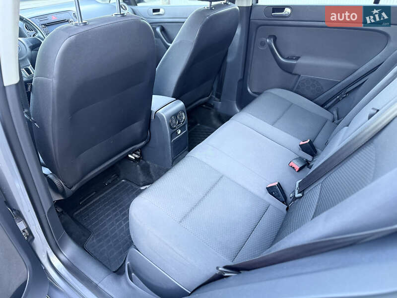 Хетчбек Volkswagen Golf Plus 2011 в Києві