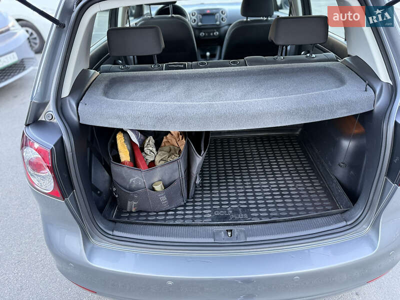 Хетчбек Volkswagen Golf Plus 2011 в Києві