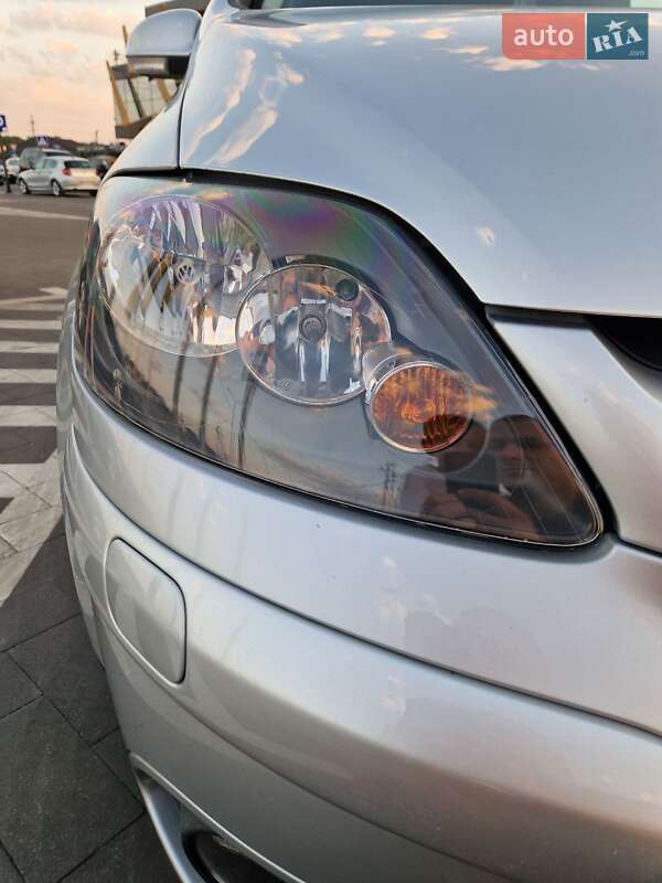 Хетчбек Volkswagen Golf Plus 2006 в Луцьку