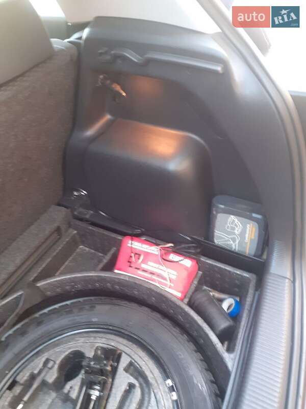 Хетчбек Volkswagen Golf Plus 2010 в Луцьку