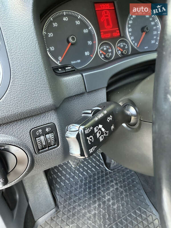 Хэтчбек Volkswagen Golf Plus 2008 в Ковеле