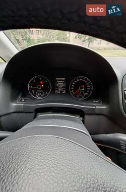 Хетчбек Volkswagen Golf Plus 2012 в 