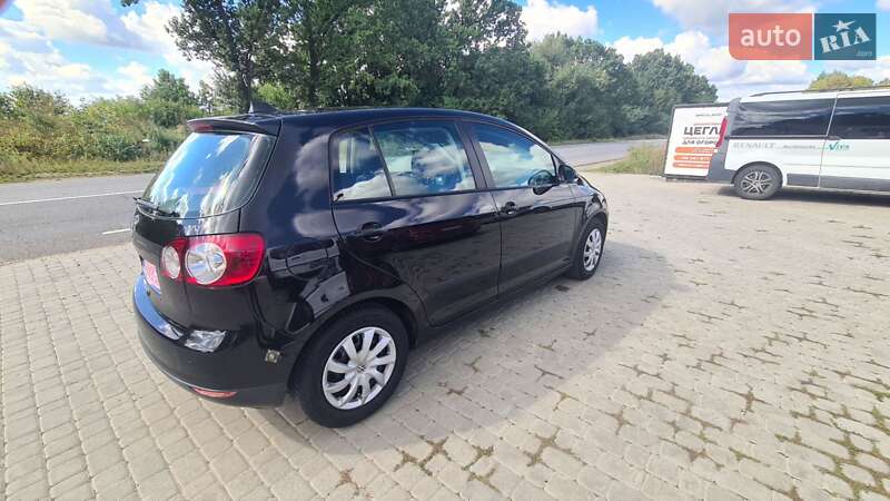Хетчбек Volkswagen Golf Plus 2005 в Снятині