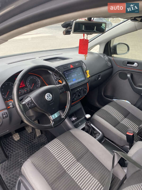 Хетчбек Volkswagen Golf Plus 2008 в Львові