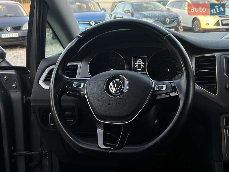 Хэтчбек Volkswagen Golf Plus 2014 в Харькове